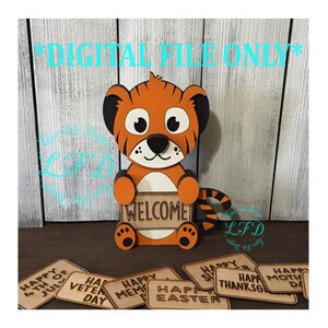 Freestanding Tiger with Interchangeable Signs