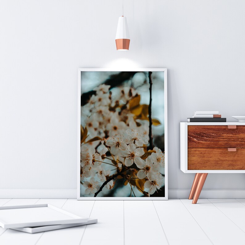 DIGITAL DOWNLOAD Minimalistic Art White Plant Digital Print Contemporary Art Flower Art Decor Modern Art Tropical Art Decor