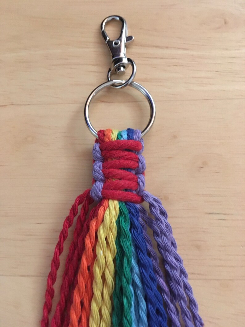 Macrame Rainbow Keyring/ Macrame Keychain/ Gay Pride Rainbow Etsy UK