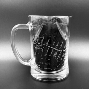 Verre gravé à la main El Camino de Santiago | Entièrement personnalisé pour commémorer votre chemin de pèlerinage | Cadeau spirituel aventurier croyant
