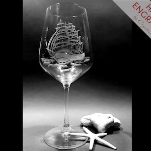 Velero Copa de vino grabada a mano / Regalo amante del vino /