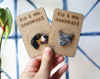 Pet Portrait Pins| Personalized Pet Pin| Hand Painted| Custom Cat Dog Portrait| Handmade Pin| Pet Lover Gift