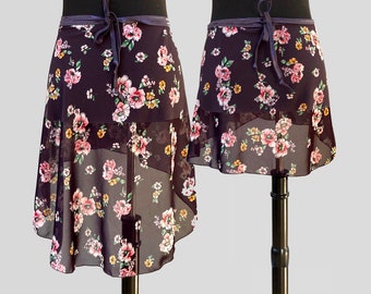 LAATSTE EXEMPLAAR! Balletrok, alle lengtes tot XXL+, auberginekleurige chiffon met bloemenprint, elastische tailleband van omgeslagen elastiek, kreukvrij.