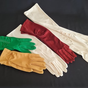 Vintage ladies gloves