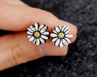 Daisy stud flower earrings, Eco earrings, Surgical Steel studs