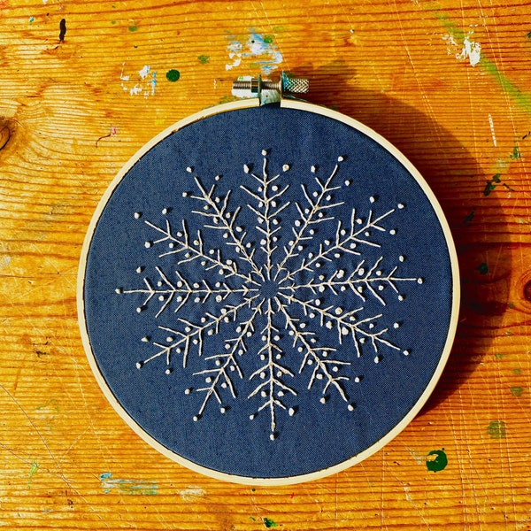 Snowflake Embroidery Kit | Beginners Embroidery Kit | Snowflake DIY Kit | Make a Snowflake | Christmas Sewing | Beginners Sewing | Christmas