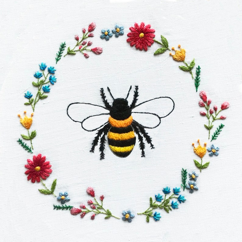 Floral Bee Complete Embroidery Kit Floral Sewing Kit Summer Hand Embroidery Project DIY Wildflower Hoop Art Pre Printed Bee Sewing image 4