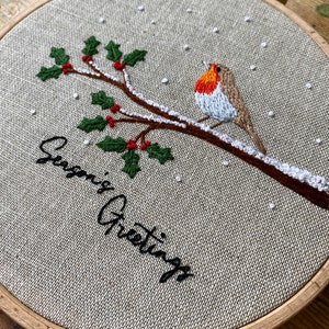 Christmas Beginners Embroidery Kit | Beginners Christmas Robin Embroidery Kit | Beginners Embroidery | Linen Bridgerton Inspired Christmas