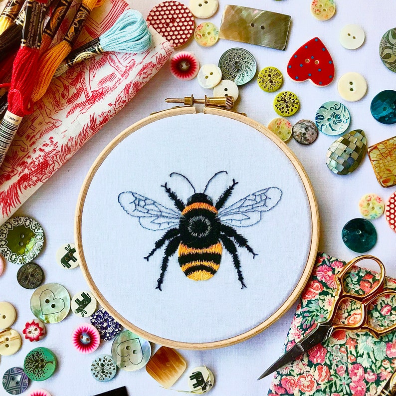 Bumble Bee Embroidery Pattern Downloadable Embroidery Etsy