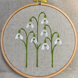 Snowdrops Complete Embroidery Kit | Linen Spring Embroidery Kit | Beginners Embroidery Kit | Spring Snowdrops Bridgerton Inspired Kit