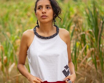 Elisa Crop Top. Round neck with woven fabric appliqués. Ideal summer top. 100% cotton, perfect as a gift for women and teenagers.