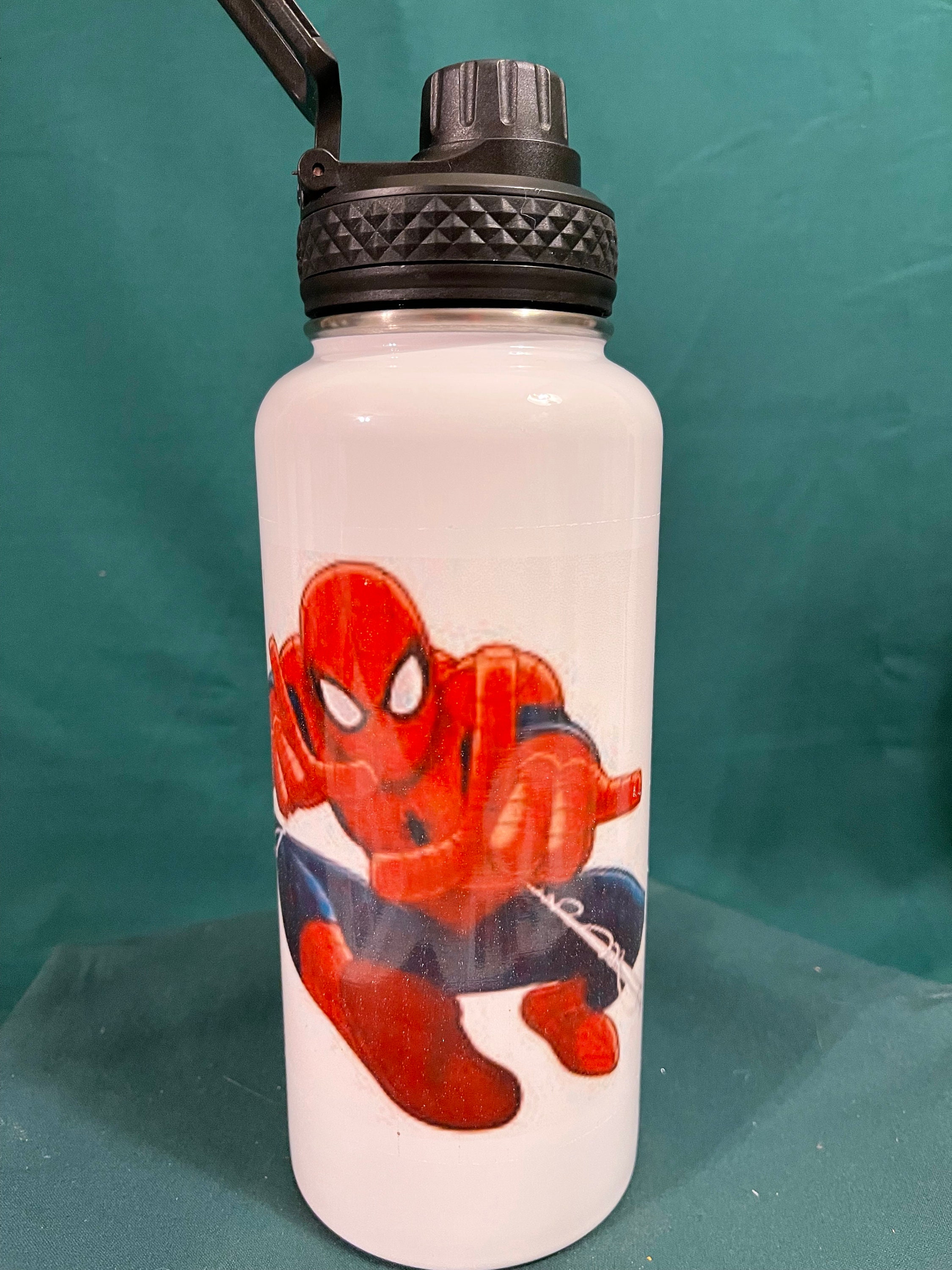 22 Oz Spider Man Water Bottle 