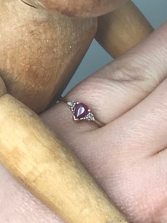 Ruby and Diamond engagement ring solid gold vinta… - image 4