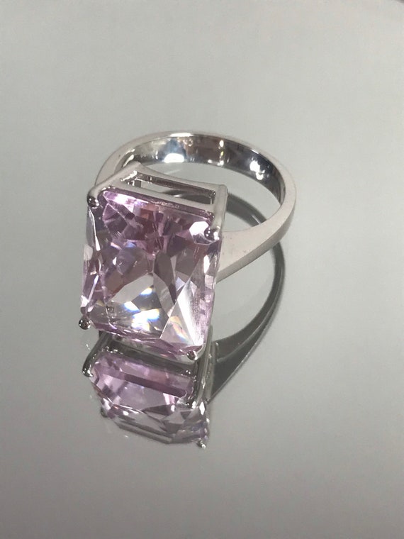 Pink cocktail ring 18ct solid gold engagement rin… - image 10