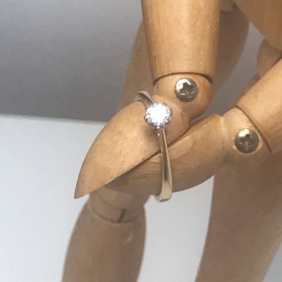 Diamond solitaire engagement ring solid gold vint… - image 8