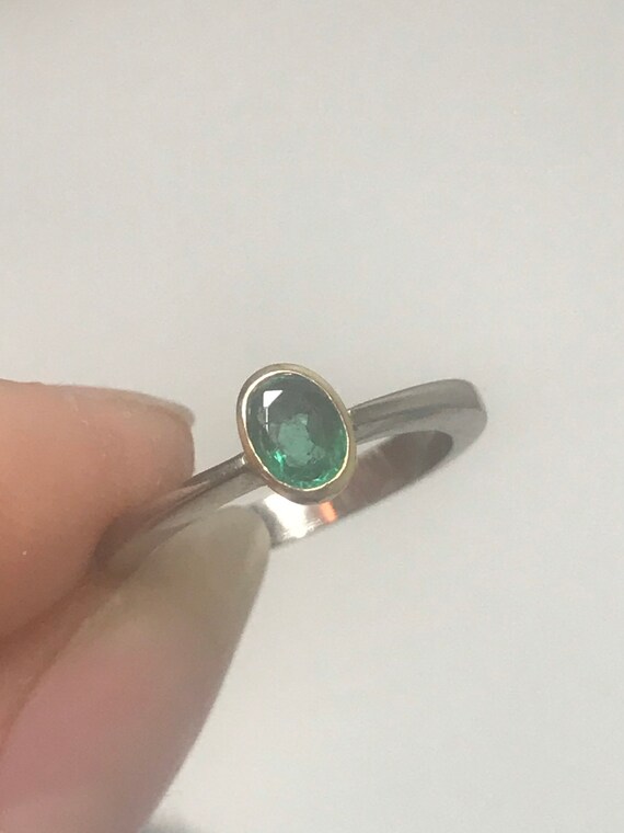 18ct emerald ring solid white yellow gold vintage… - image 5