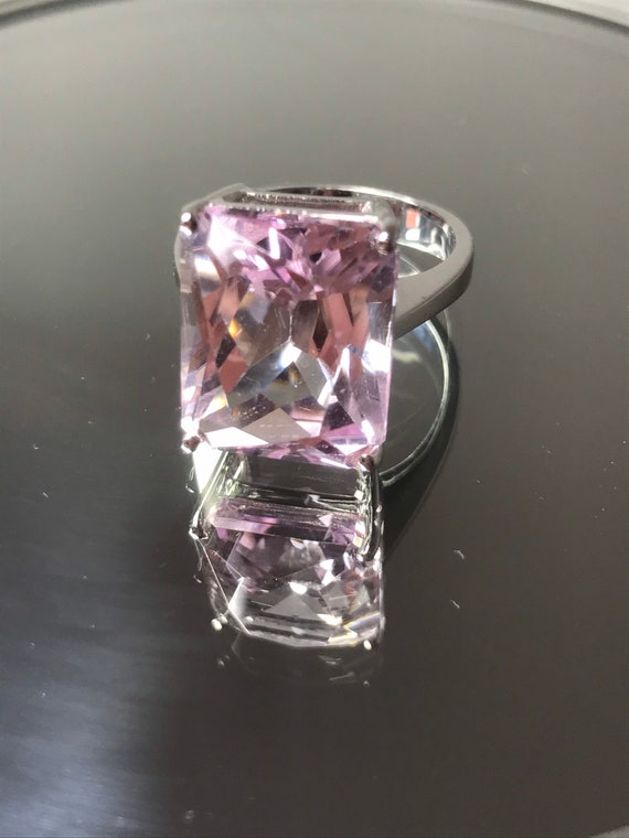 Pink cocktail ring 18ct solid gold engagement rin… - image 9