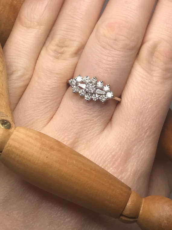 1ct Diamond cluster ring solid gold yellow gold V… - image 9