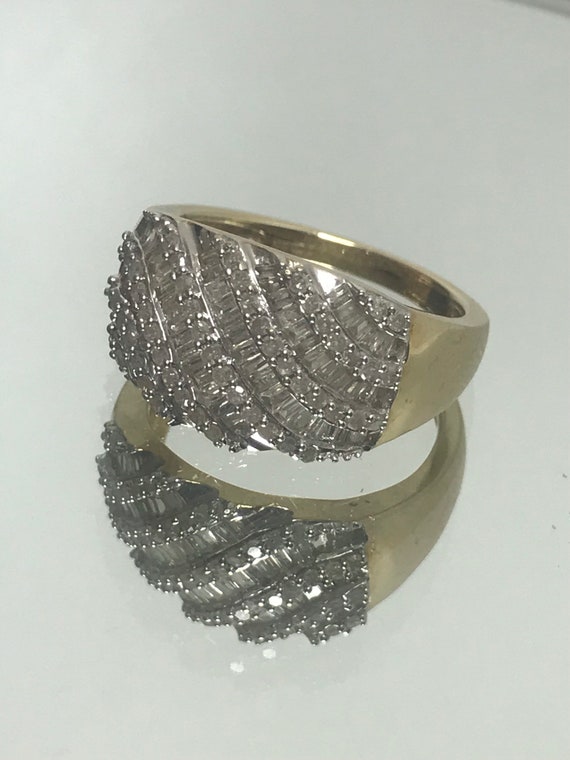 Diamond cluster ring solid yellow and white gold … - image 9