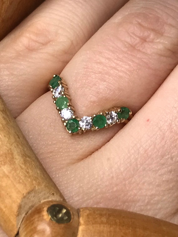 Emerald vintage wishbone ring solid gold green si… - image 2