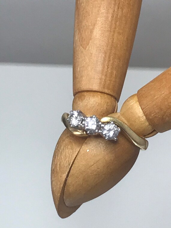 18ct diamond trilogy ring solid gold ring Size O … - image 5
