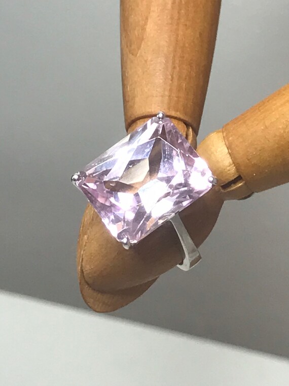 Pink cocktail ring 18ct solid gold engagement rin… - image 3