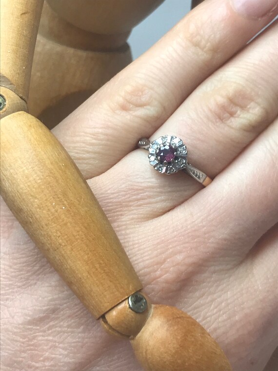 18ct solid gold diamond natural real ruby ring si… - image 2