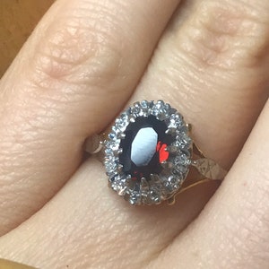 Large ruby ring Vintage 18ct London gold diamond garnet 4.61g size O ruby solid gold fine jewellery 1979