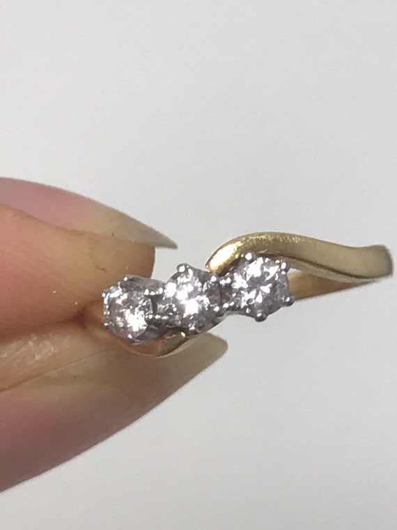 18ct diamond trilogy ring solid gold ring Size O … - image 1
