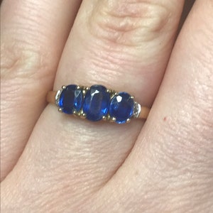 vintage sapphire and diamond gold ring 80’s 9ct yellow gold ring solid gold size O antique genuine real natural trilogy ring sapphires