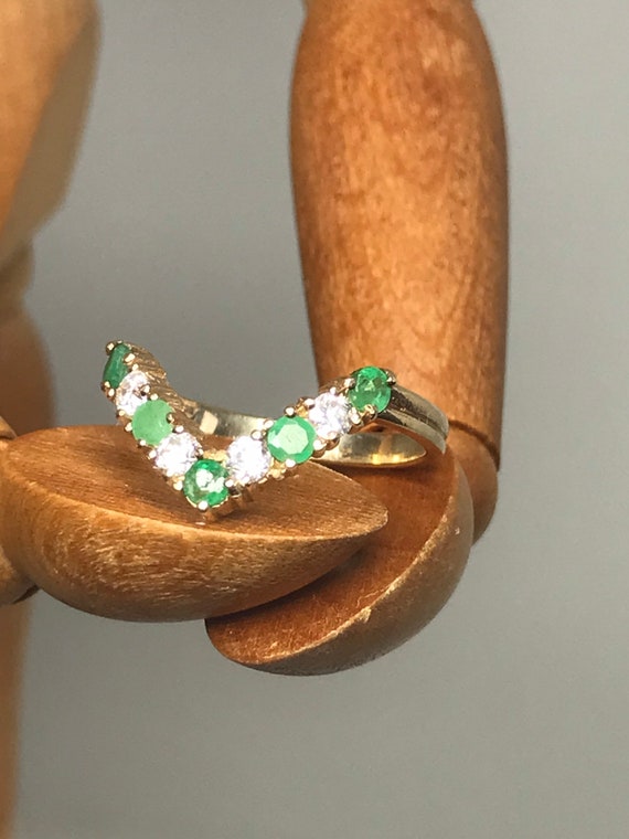 Emerald vintage wishbone ring solid gold green si… - image 9