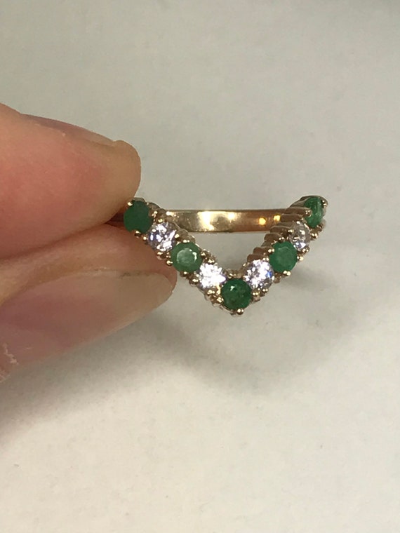 Emerald vintage wishbone ring solid gold green si… - image 3