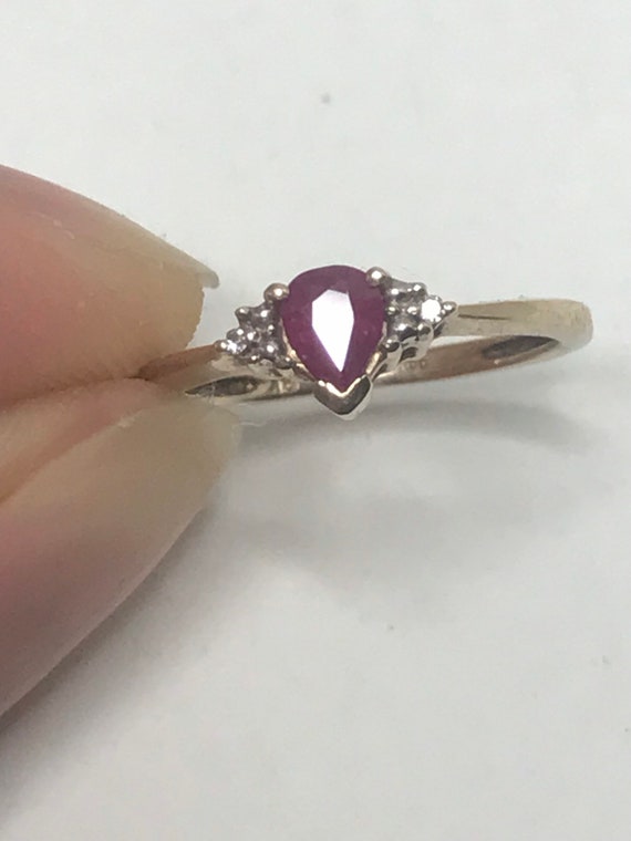 Ruby and Diamond engagement ring solid gold vinta… - image 2