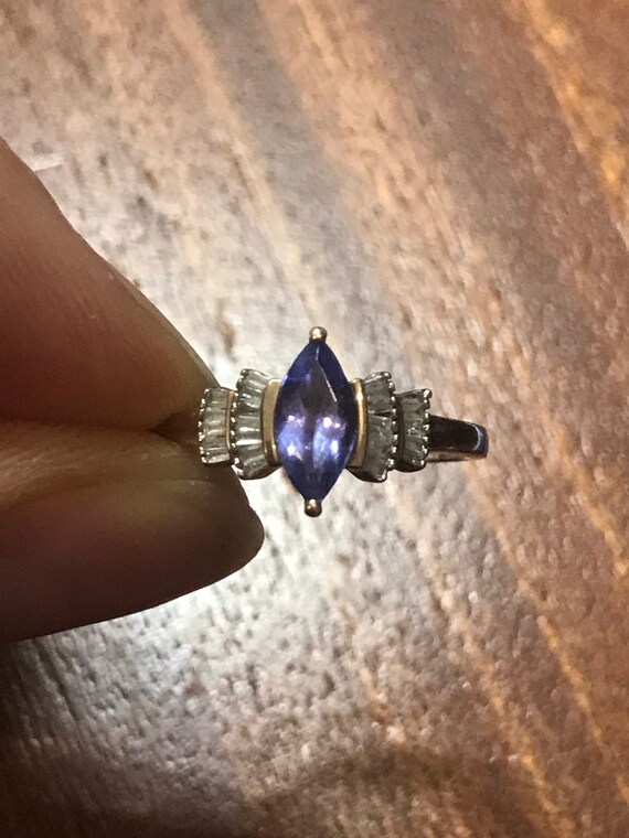 Vintage tanzanite solid gold ring  9ct solid yell… - image 6