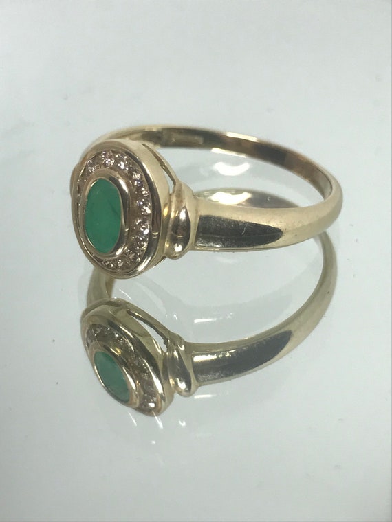Diamond and emerald solid gold ring green vintage… - image 3