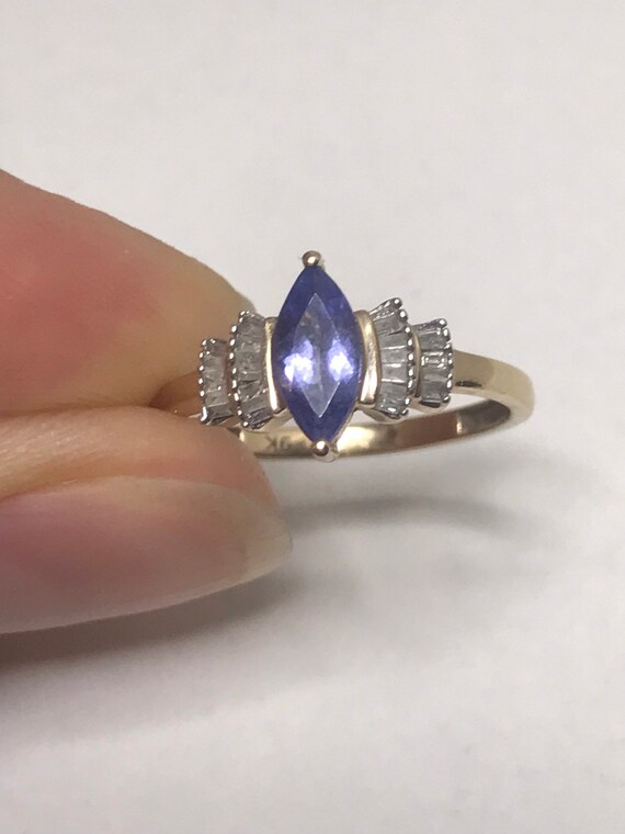 Vintage tanzanite solid gold ring  9ct solid yell… - image 2