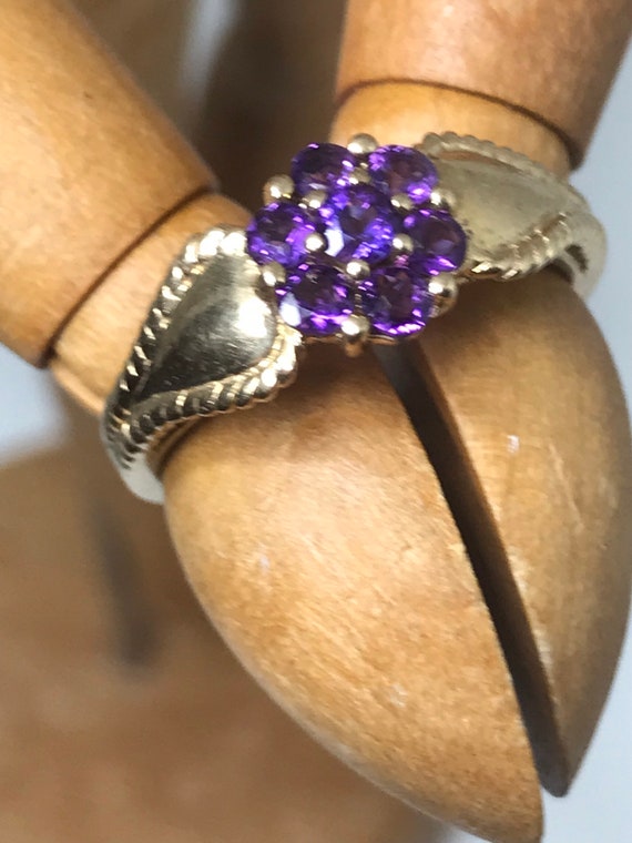 Amethyst cluster ring 9ct solid gold vintage ring… - image 1
