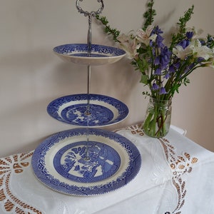 3 Tier Cake Stand / Vintage Cake Stand / Afternoon Tea / Tea Party / Cupcake Stand / Gift for Her / Mother’s Day Gift