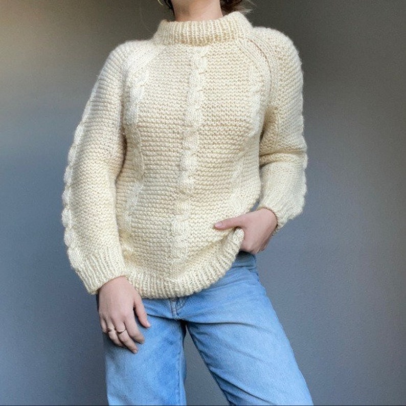 Vintage Womens Hand Knit Cream White Wool Fisherman Style Chunky Knit Sweater M image 7