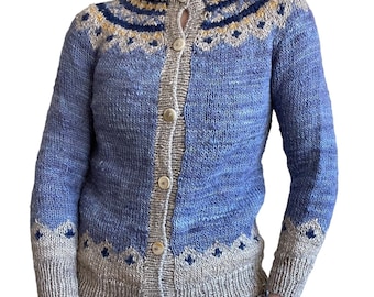 Vintage 1970s Womens Hand Knit Hand Spun Wool Blue Fair Isle Hippy Cardigan Sz S