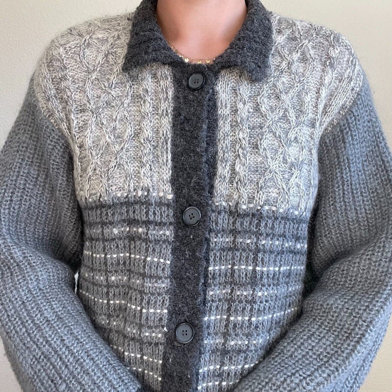 Vintage Womens 80s Wool Blend Gray Chunky Knit Geometric Cardigan Sz L image 7