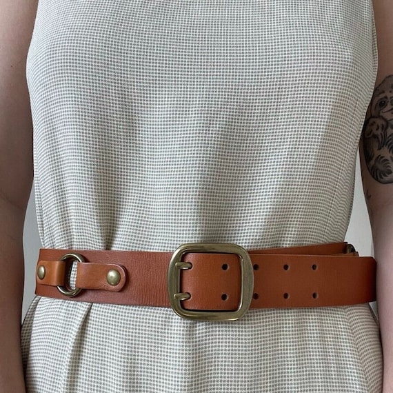 Leather Belt Women M/L Brown Equestrian Brass D-Ring Vintage Style Preppy Lauren Ralph Lauren Equestrian D-Ring Leather Belt | Belk main image 4