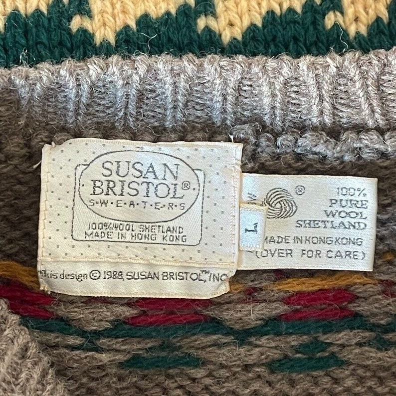 Vintage 1980s Susan Bristol Hand Knit Chunky Wool Farm Scene Cardigan Sz L image 9