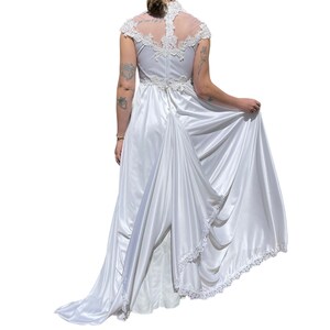 Vintage 1970s White Lace Boho Hippie Retro Maxi Dress Floral Wedding Gown Sz M image 6