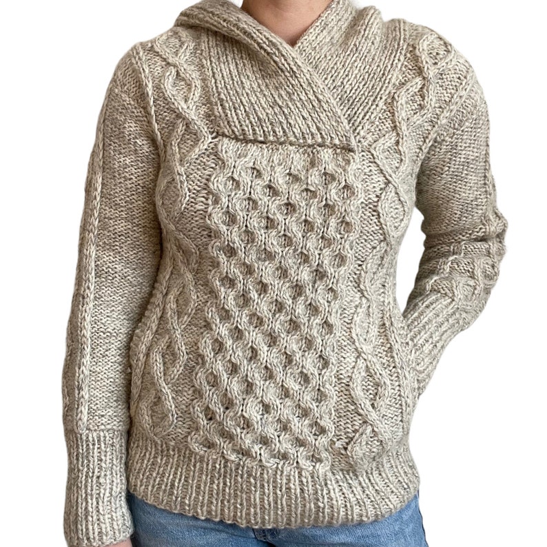 Vintage Womens Hand Knit Fisherman White Grey Chunky Wool Sweatshirt Sweater XS image 3