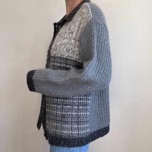 Vintage Womens 80s Wool Blend Gray Chunky Knit Geometric Cardigan Sz L image 4