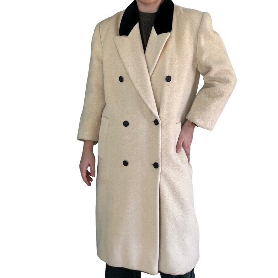 1980s〜90s Christian Dior Wool Coat Vintage 1980s Christian Dior White Wool Double Breasted Retro