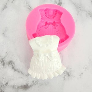 baby Boy and Girl dress cloth silicon mold,  polymer clay, sugarcraft, gum paste,  soap, candle, chocolate,    plaster, baby shower favors