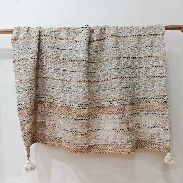 Handwoven Textured Throw Blanket | Luxury Throw | 100 % Cotton Throw | Warm and Soft Blanket | All Season Blanket