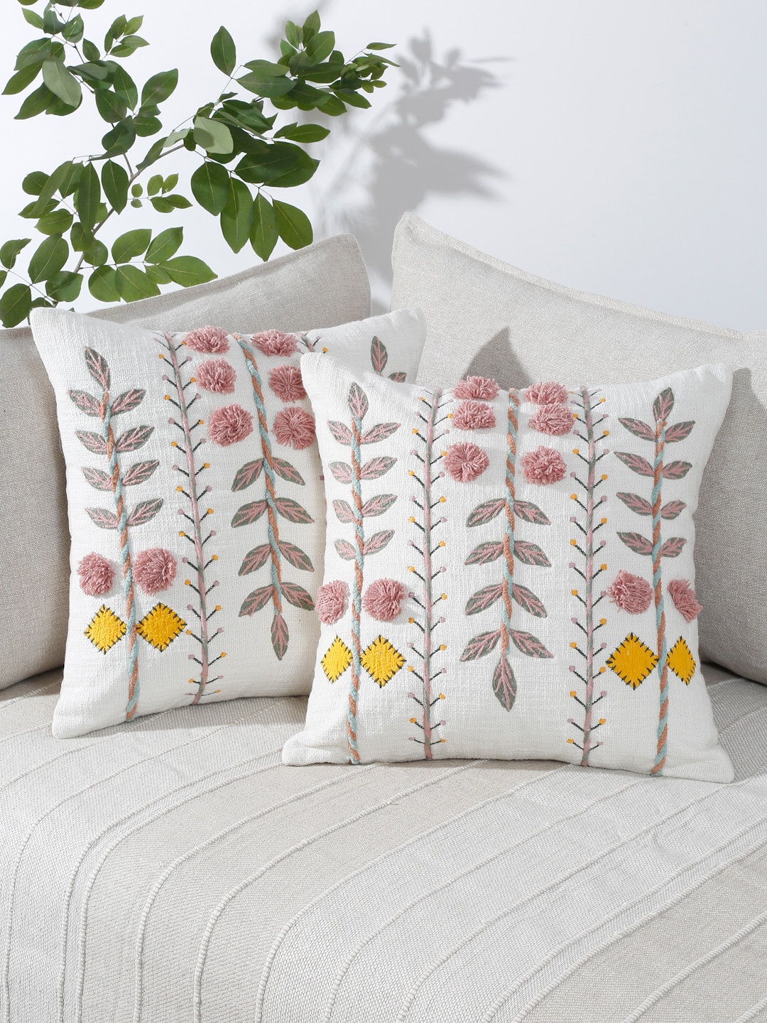 Cushion embroidery deals